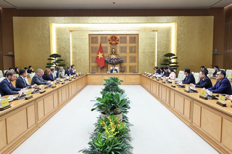 Chủ tịch Hội đồng Kinh doanh EU - ASEAN: Việt Nam tăng cường vị thế điểm đến đầu tư hàng đầu- Ảnh 3. Chủ tịch Hội đồng Kinh doanh EU - ASEAN: Việt Nam tăng cường vị thế điểm đến đầu tư hàng đầu- Ảnh 3.