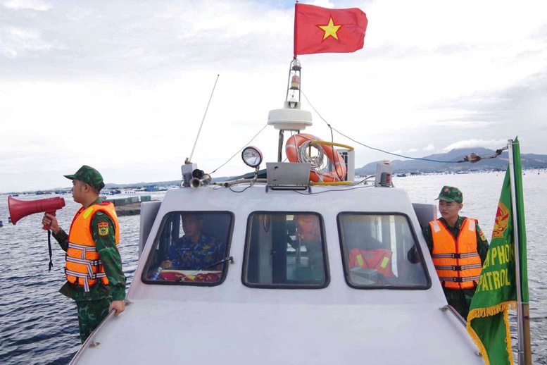 Khánh Hòa kích hoạt phương án ứng phó bão số 15, lũ và sạt lở đất- Ảnh 1. Khánh Hòa kích hoạt phương án ứng phó bão số 15, lũ và sạt lở đất- Ảnh 1.