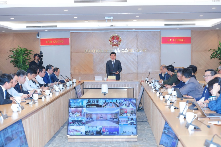 Vận hành hệ thống quản lý trực tuyến các nhiệm vụ KHCN theo thời gian thực- Ảnh 1. Vận hành hệ thống quản lý trực tuyến các nhiệm vụ KHCN theo thời gian thực- Ảnh 1.