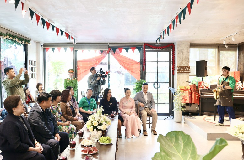 Khuyến khích hướng nghiệp, giải quyết việc làm cho người tự kỷ trưởng thành, người khuyết tật- Ảnh 1.