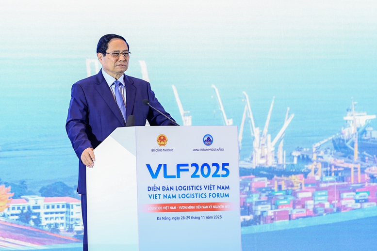 Thủ tướng: Đưa Việt Nam trở thành trung tâm dịch vụ logistics hàng đầu Đông Nam Á, châu Á và thế giới- Ảnh 2.