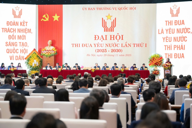 Thi đua thực hiện có hiệu quả các hoạt động đổi mới của Quốc hội- Ảnh 2.