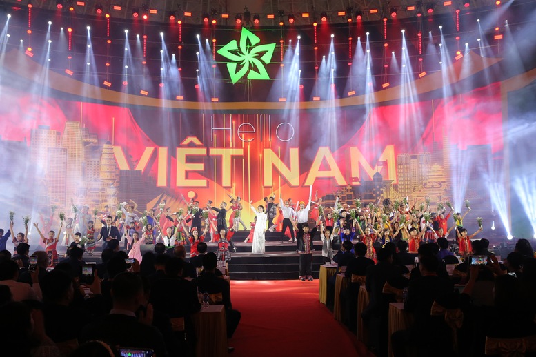 Thủ tướng: Tổ chức chuỗi sự kiện xúc tiến thương mại - đầu tư - văn hóa quốc gia, mang tầm vóc quốc tế- Ảnh 9. Thủ tướng: Tổ chức chuỗi sự kiện xúc tiến thương mại - đầu tư - văn hóa quốc gia, mang tầm vóc quốc tế- Ảnh 9.