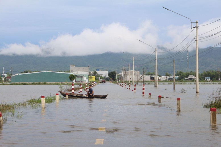 Gia Lai khẩn trương triển khai các biện pháp ứng phó bão KALMAEGI và mưa lũ- Ảnh 1.