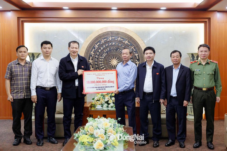 Đồng Nai hỗ trợ 41 tỷ đồng giúp 4 tỉnh miền Bắc khắc phục hậu quả bão lũ- Ảnh 1. Đồng Nai hỗ trợ 41 tỷ đồng giúp 4 tỉnh miền Bắc khắc phục hậu quả bão lũ- Ảnh 1.