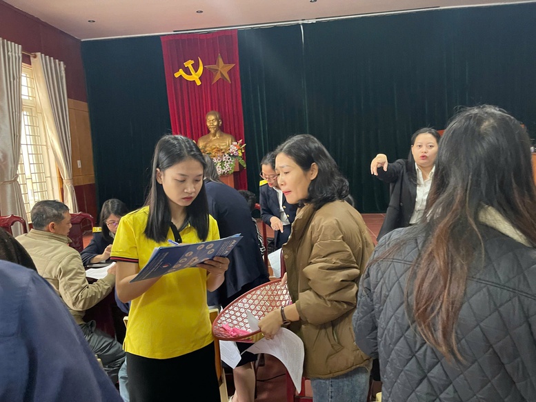 MISA đồng hành '60 ngày đêm cao điểm' hỗ trợ hộ kinh doanh chuyển đổi bỏ thuế khoán- Ảnh 3. MISA đồng hành '60 ngày đêm cao điểm' hỗ trợ hộ kinh doanh chuyển đổi bỏ thuế khoán- Ảnh 3.