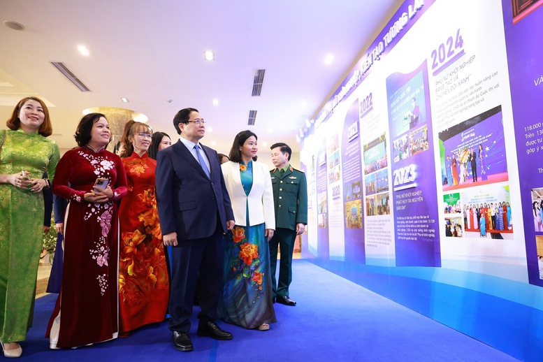 Thủ tướng: Phụ nữ Việt Nam ‘3 tiên phong’, ‘5 làm chủ’ trong khởi nghiệp sáng tạo- Ảnh 12. Thủ tướng: Phụ nữ Việt Nam ‘3 tiên phong’, ‘5 làm chủ’ trong khởi nghiệp sáng tạo- Ảnh 12.