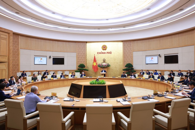 Thủ tướng: Chính sách với trung tâm tài chính phải bám sát thông lệ quốc tế nhưng cạnh tranh hơn- Ảnh 11.