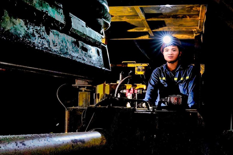 Khai thác vượt kế hoạch, TKV nỗ lực bứt phá những tháng cuối năm- Ảnh 2.