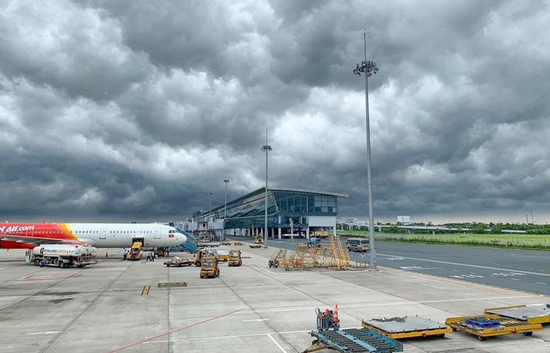 Tám sân bay chịu ảnh hưởng trực tiếp của bão số 13 (Kalmaegi)- Ảnh 1.