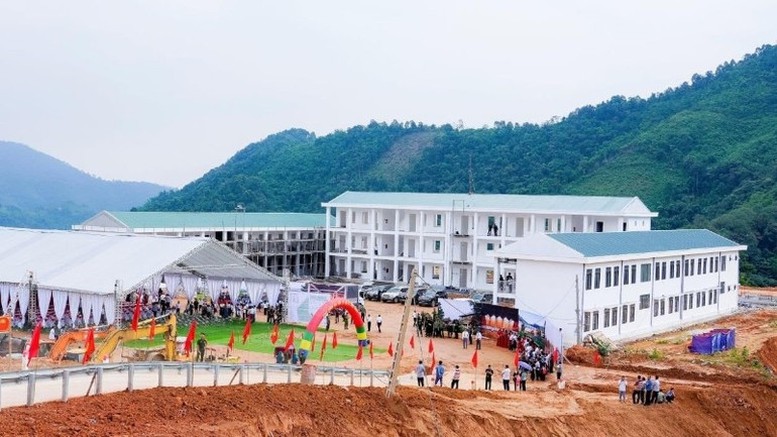 Đồng loạt khởi công 9 trường nội trú: Bước ngoặt giáo dục vùng biên Nghệ An- Ảnh 4. Đồng loạt khởi công 9 trường nội trú: Bước ngoặt giáo dục vùng biên Nghệ An- Ảnh 4.