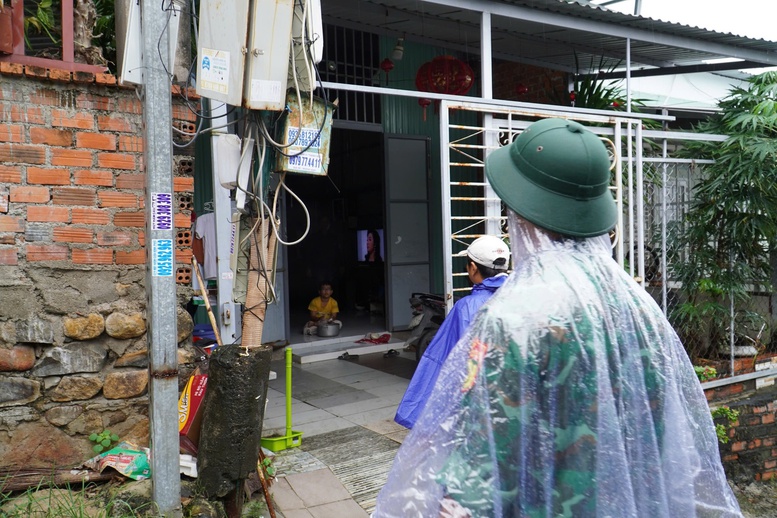 Khánh Hòa triển khai đồng bộ biện pháp bảo vệ người dân trước bão số 13- Ảnh 1. Khánh Hòa triển khai đồng bộ biện pháp bảo vệ người dân trước bão số 13- Ảnh 1.