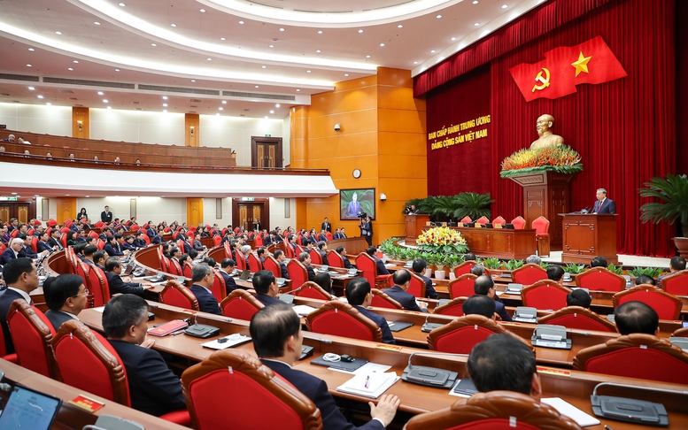 Thông cáo báo chí về ngày làm việc thứ hai và bế mạc Hội nghị Trung ương 14