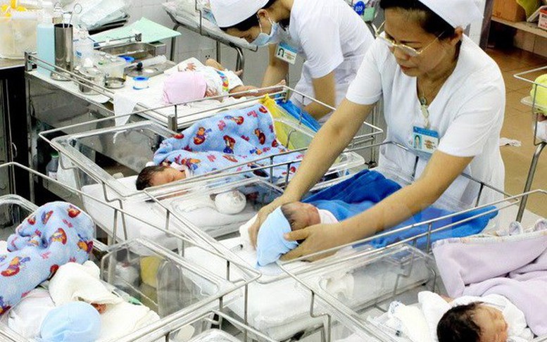 Thực hư chính sách ưu tiên mua nhà ở xã hội đối với phụ nữ sinh đủ 2 con