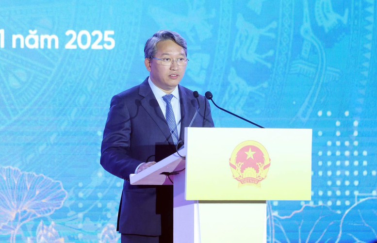 Chủ tịch Quốc hội Trần Thanh Mẫn: Biến thể chế pháp luật thành lợi thế cạnh tranh, 'đột phá của đột phá'- Ảnh 4. Chủ tịch Quốc hội Trần Thanh Mẫn: Biến thể chế pháp luật thành lợi thế cạnh tranh, 'đột phá của đột phá'- Ảnh 4.