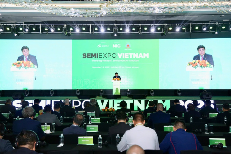 SEMIExpo Việt Nam 2025: Biểu tượng cho tinh thần hợp tác, sáng tạo và khát vọng vươn lên của Việt Nam- Ảnh 3. SEMIExpo Việt Nam 2025: Biểu tượng cho tinh thần hợp tác, sáng tạo và khát vọng vươn lên của Việt Nam- Ảnh 3.