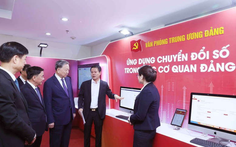 ĐẢNG TRONG KHÔNG GIAN SỐ: Kết nối niềm tin, dẫn dắt đổi mới (Bài 1)