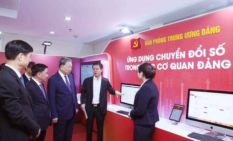 ĐẢNG TRONG KHÔNG GIAN SỐ: Kết nối niềm tin, dẫn dắt đổi mới (Bài 1)- Ảnh 1.