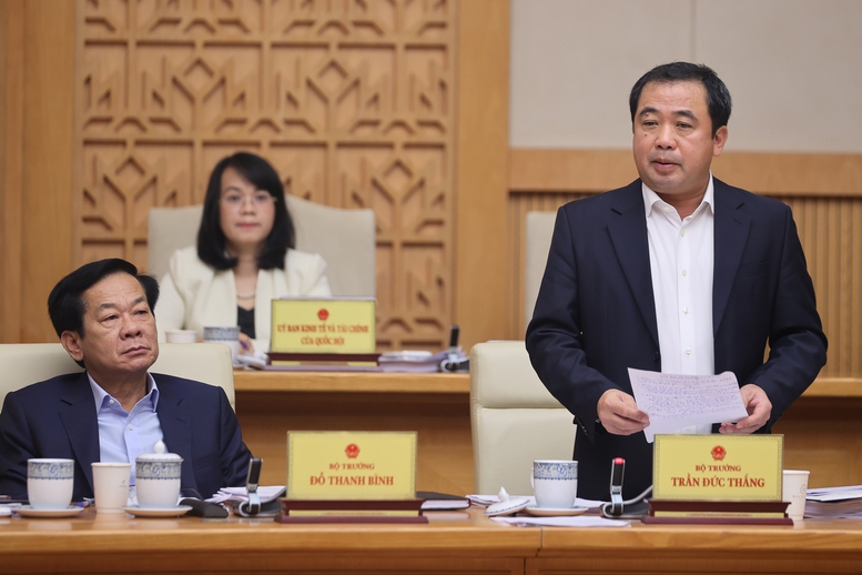 Thủ tướng: Tốc độ tăng GDP quý IV phải đạt trên 8,4%- Ảnh 7. Thủ tướng: Tốc độ tăng GDP quý IV phải đạt trên 8,4%- Ảnh 7.