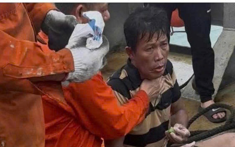 Một trong ba người mất tích ở Lý Sơn được tàu hàng cứu sống