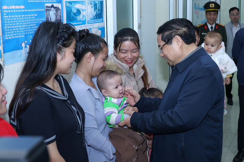 Thủ tướng đề nghị xây dựng "xã không tội phạm" tại vùng biên giới- Ảnh 7. Thủ tướng đề nghị xây dựng "xã không tội phạm" tại vùng biên giới- Ảnh 7.