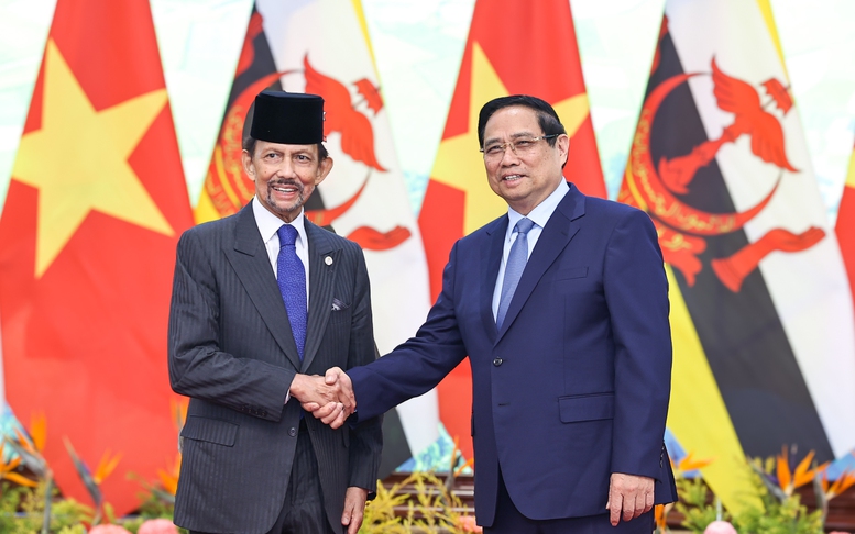 Thủ tướng Phạm Minh Chính hội kiến Quốc vương Brunei