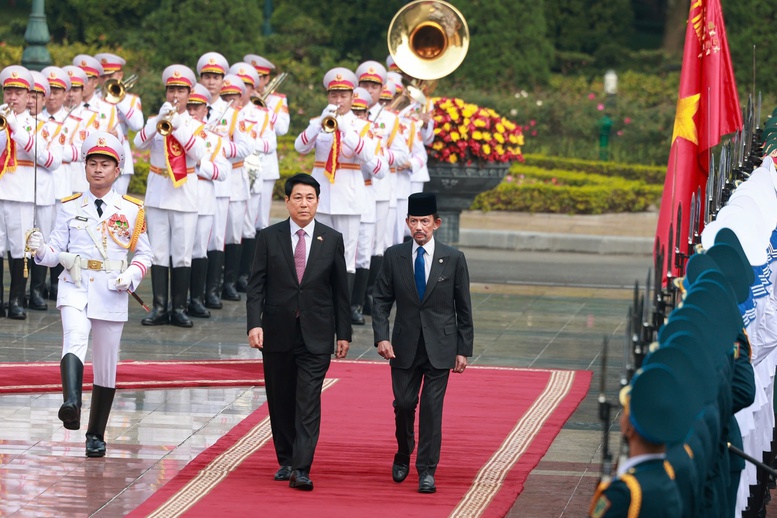 Chủ tịch nước Lương Cường chủ trì lễ đón chính thức Quốc vương Brunei- Ảnh 3.