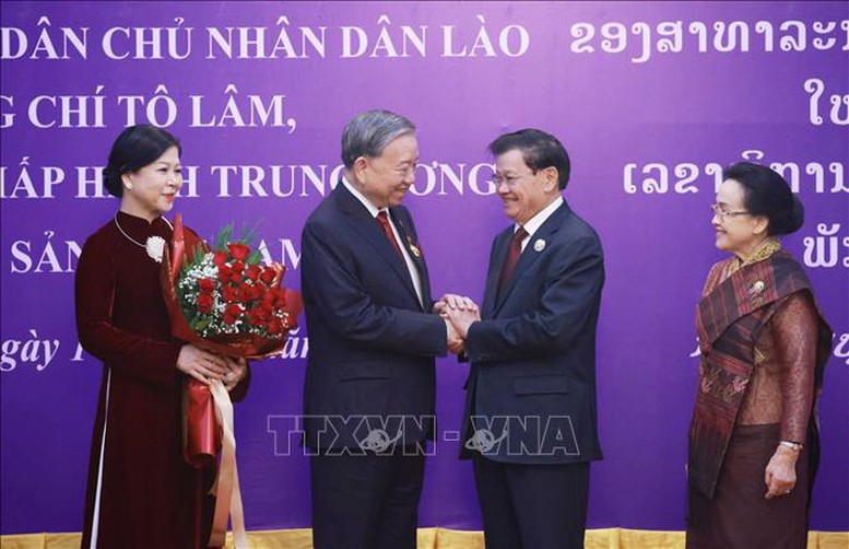 Tổng Bí thư Tô Lâm nhận Huân chương Vàng Quốc gia của Nhà nước Lào- Ảnh 5. Tổng Bí thư Tô Lâm nhận Huân chương Vàng Quốc gia của Nhà nước Lào- Ảnh 5.