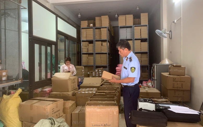 Vào cuộc truy quét hàng giả, hàng nhái kinh doanh trên sàn thương mại điện tử