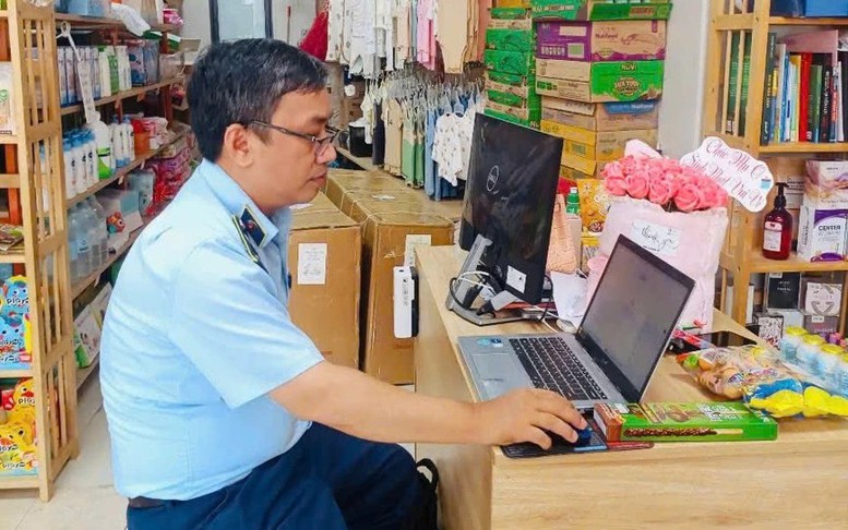 Huế: Mạnh tay xử lý hành vi kinh doanh hàng giả trên các 'shop online'