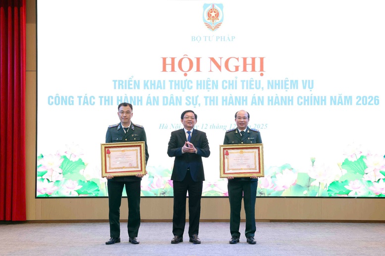 Phó Thủ tướng Hồ Quốc Dũng yêu cầu nâng hiệu quả thi hành án dân sự bằng kỷ cương, đổi mới và số hóa- Ảnh 3.