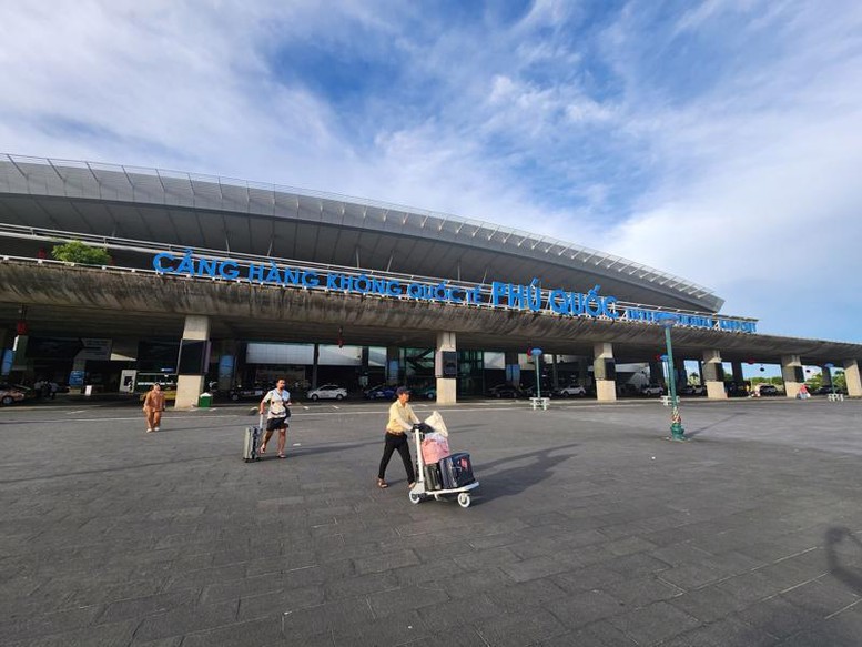 Sẽ đón khách du lịch quốc tế thứ 20 triệu tại Sân bay quốc tế Phú Quốc- Ảnh 1. Sẽ đón khách du lịch quốc tế thứ 20 triệu tại Sân bay quốc tế Phú Quốc- Ảnh 1.