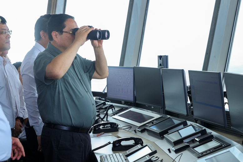 Thủ tướng: Sân bay Long Thành sẽ đón chuyến bay chính thức đầu tiên vào 19/12- Ảnh 7. Thủ tướng: Sân bay Long Thành sẽ đón chuyến bay chính thức đầu tiên vào 19/12- Ảnh 7.