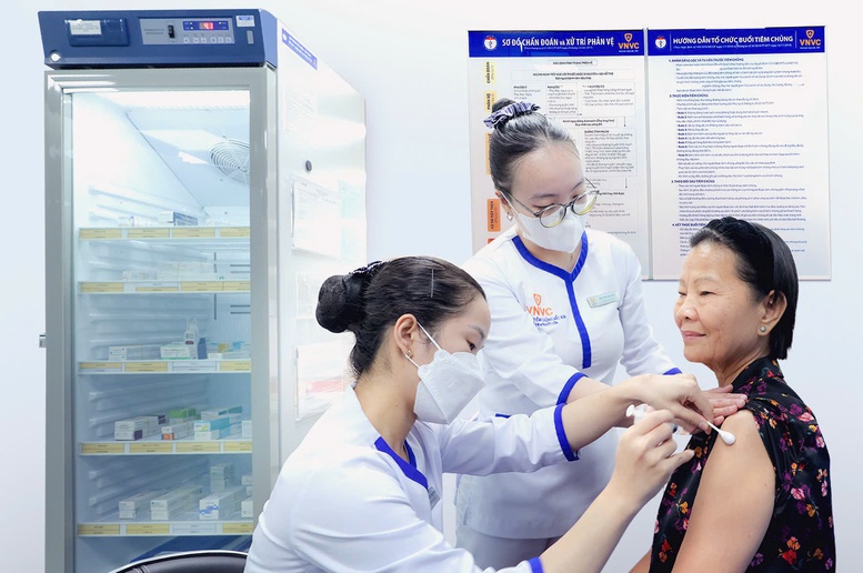 Vaccine RSV thế hệ mới phòng viêm phổi triển khai tại Hệ thống tiêm chủng VNVC toàn quốc- Ảnh 2.