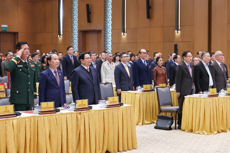 Thủ tướng: Quan tâm đầu tư cho khu vực biên giới ít nhất phải bằng hoặc cao hơn trong nội địa- Ảnh 2. Thủ tướng: Quan tâm đầu tư cho khu vực biên giới ít nhất phải bằng hoặc cao hơn trong nội địa- Ảnh 2.