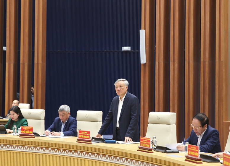 Hải Phòng cần tiếp tục tập trung tháo gỡ khó khăn, vướng mắc, thúc đẩy phát triển sản xuất, kinh doanh- Ảnh 5. Hải Phòng cần tiếp tục tập trung tháo gỡ khó khăn, vướng mắc, thúc đẩy phát triển sản xuất, kinh doanh- Ảnh 5.