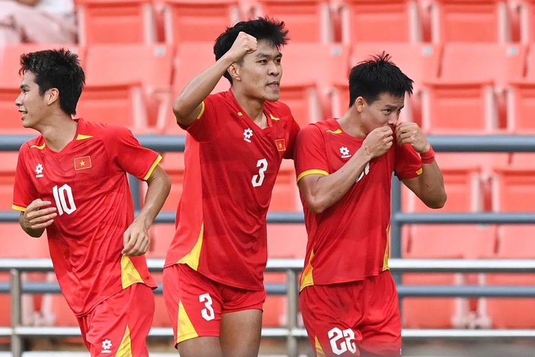 SEA Games 33: Vượt qua Philippines, U22 Việt Nam tiến vào chung kết [VIDEO]- Ảnh 1.