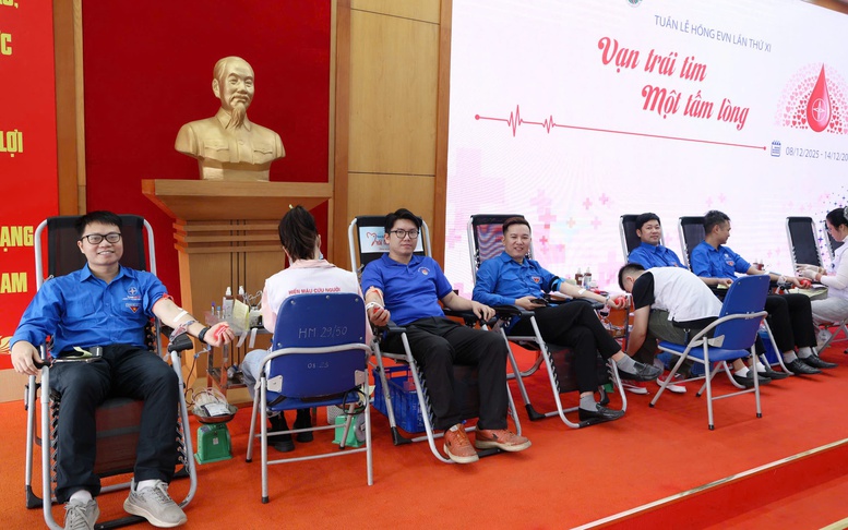 EVNNPT lan tỏa tinh thần nhân ái qua Tuần lễ hồng EVN lần thứ XI