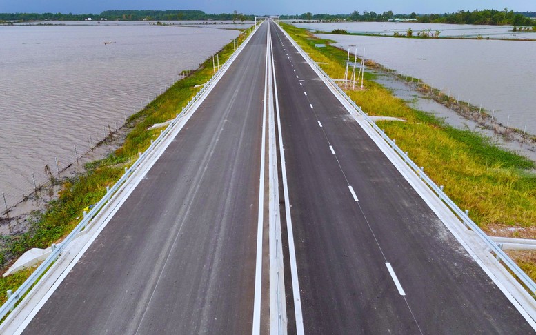 Sẵn sàng thông xe kỹ thuật cao tốc Cần Thơ - Cà Mau vào ngày 19/12