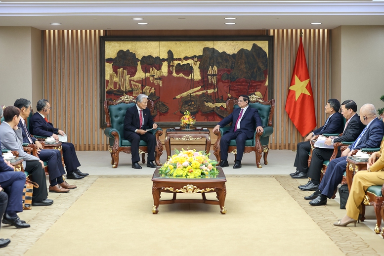 Thủ tướng Phạm Minh Chính tiếp Thống đốc tỉnh Tochigi (Nhật Bản)- Ảnh 3. Thủ tướng Phạm Minh Chính tiếp Thống đốc tỉnh Tochigi (Nhật Bản)- Ảnh 3.