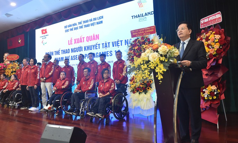 Lễ xuất quân của Đoàn Thể thao người khuyết tật Việt Nam tham dự ASEAN Para Games 13- Ảnh 1. Lễ xuất quân của Đoàn Thể thao người khuyết tật Việt Nam tham dự ASEAN Para Games 13- Ảnh 1.