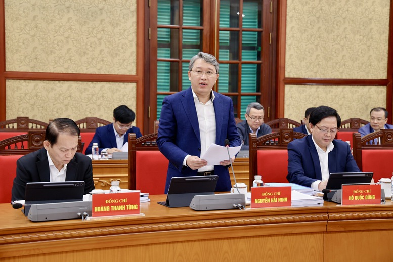 Hoàn thiện thể chế, tháo gỡ ‘điểm nghẽn’ để tạo động lực phát triển đất nước- Ảnh 2.