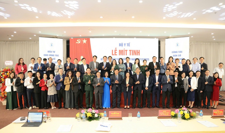 Mức sinh trung bình mỗi phụ nữ Việt là 1,93 con- Ảnh 2.