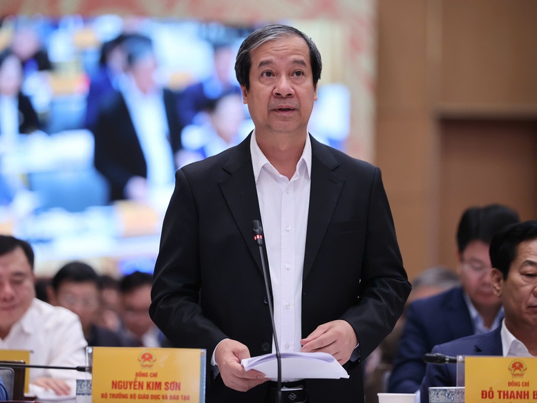 Tổng thuật: Thủ tướng chủ tr&igrave; hội nghị '3 trong 1' về triển khai Nghị quyết số 57-NQ/TW, cải c&aacute;ch h&agrave;nh ch&iacute;nh v&agrave; Đề &aacute;n 06- Ảnh 8.