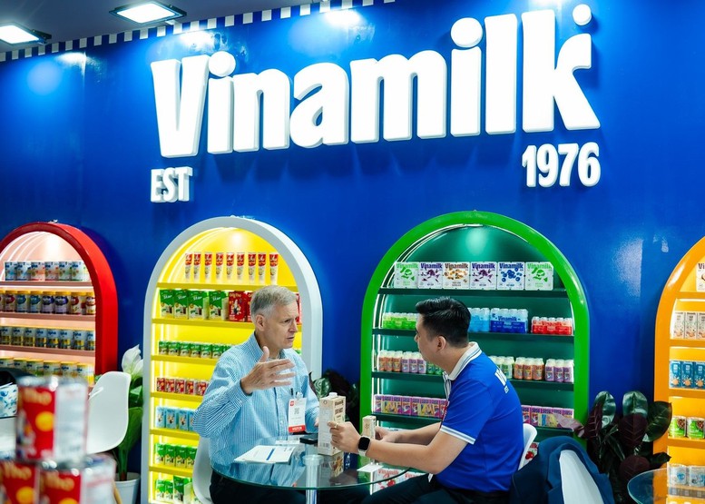 Vinamilk được Bộ Công Thương vinh danh doanh nghiệp xuất khẩu tiêu biểu- Ảnh 3. Vinamilk được Bộ Công Thương vinh danh doanh nghiệp xuất khẩu tiêu biểu- Ảnh 3.