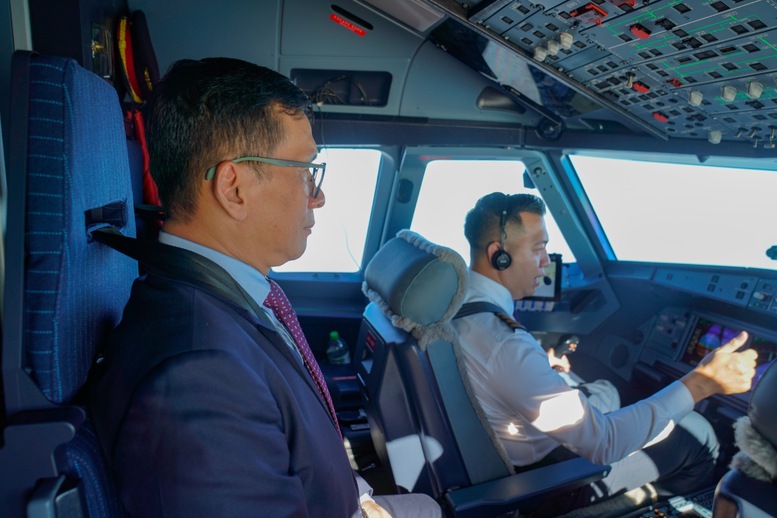 Vietjet cất nóc hangar chuẩn quốc tế, khai trương chuyến bay tới sân bay Long Thành- Ảnh 3.