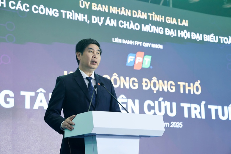 Phó Thủ tướng Hồ Quốc Dũng dự khởi công Trung tâm nghiên cứu trí tuệ nhân tạo AI tại Gia Lai- Ảnh 3. Phó Thủ tướng Hồ Quốc Dũng dự khởi công Trung tâm nghiên cứu trí tuệ nhân tạo AI tại Gia Lai- Ảnh 3.