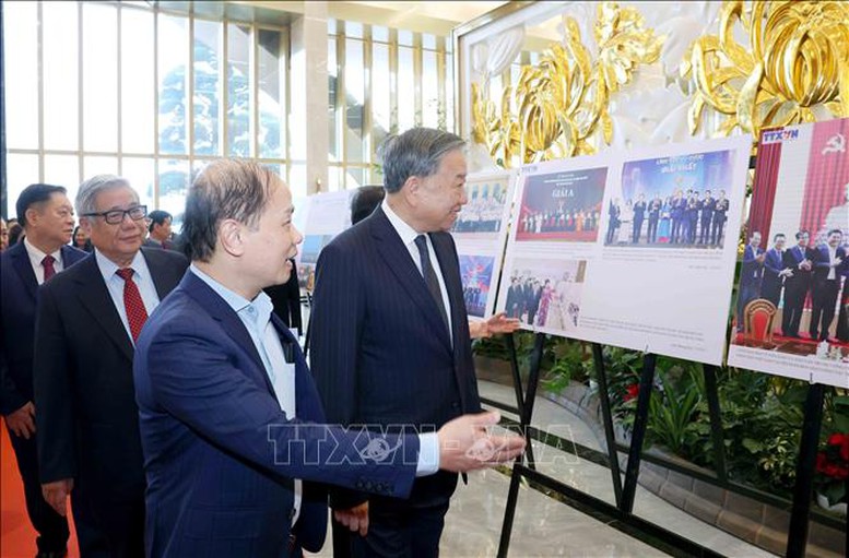 Tổng Bí thư dự Hội nghị toàn quốc triển khai nhiệm vụ năm 2026 của ngành Tuyên giáo và Dân vận- Ảnh 2. Tổng Bí thư dự Hội nghị toàn quốc triển khai nhiệm vụ năm 2026 của ngành Tuyên giáo và Dân vận- Ảnh 2.