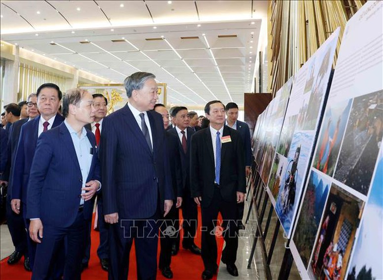 Tổng Bí thư dự Hội nghị toàn quốc triển khai nhiệm vụ năm 2026 của ngành Tuyên giáo và Dân vận- Ảnh 3. Tổng Bí thư dự Hội nghị toàn quốc triển khai nhiệm vụ năm 2026 của ngành Tuyên giáo và Dân vận- Ảnh 3.