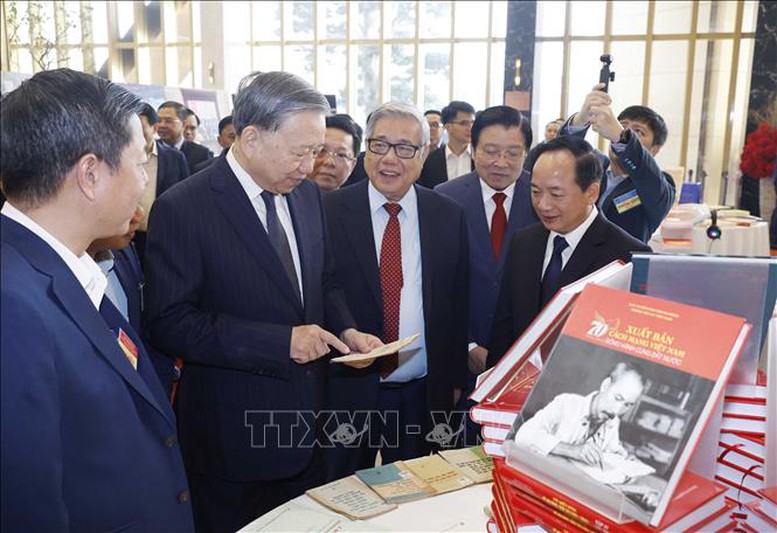 Tổng Bí thư dự Hội nghị toàn quốc triển khai nhiệm vụ năm 2026 của ngành Tuyên giáo và Dân vận- Ảnh 7. Tổng Bí thư dự Hội nghị toàn quốc triển khai nhiệm vụ năm 2026 của ngành Tuyên giáo và Dân vận- Ảnh 7.